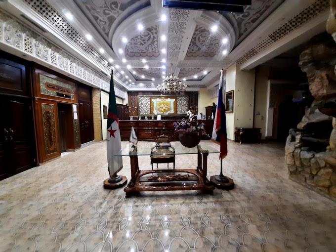Hotel Ville Des Roses Blida Esterno foto