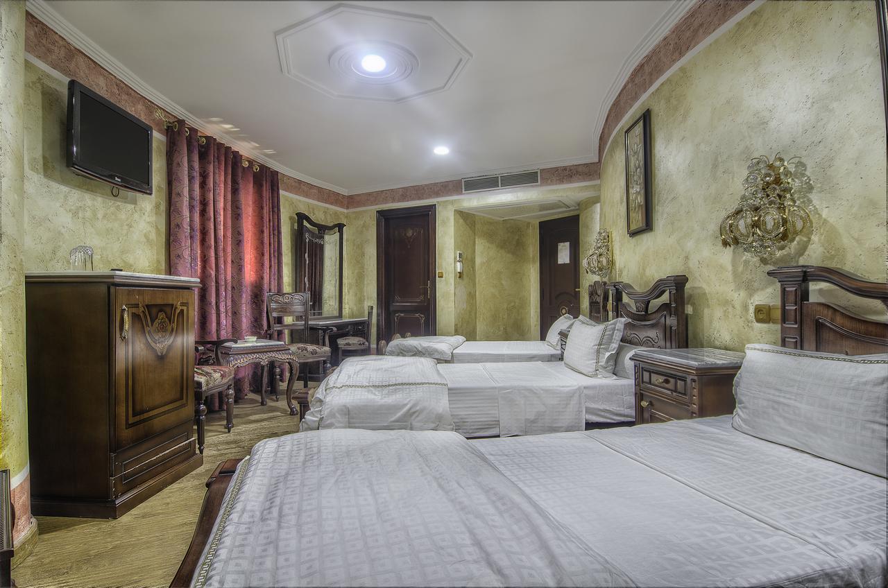 Hotel Ville Des Roses Blida Esterno foto
